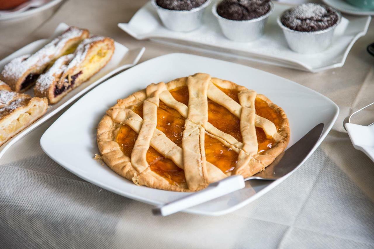 Hotel Villa Cristina 마리나디캄포 외부 사진